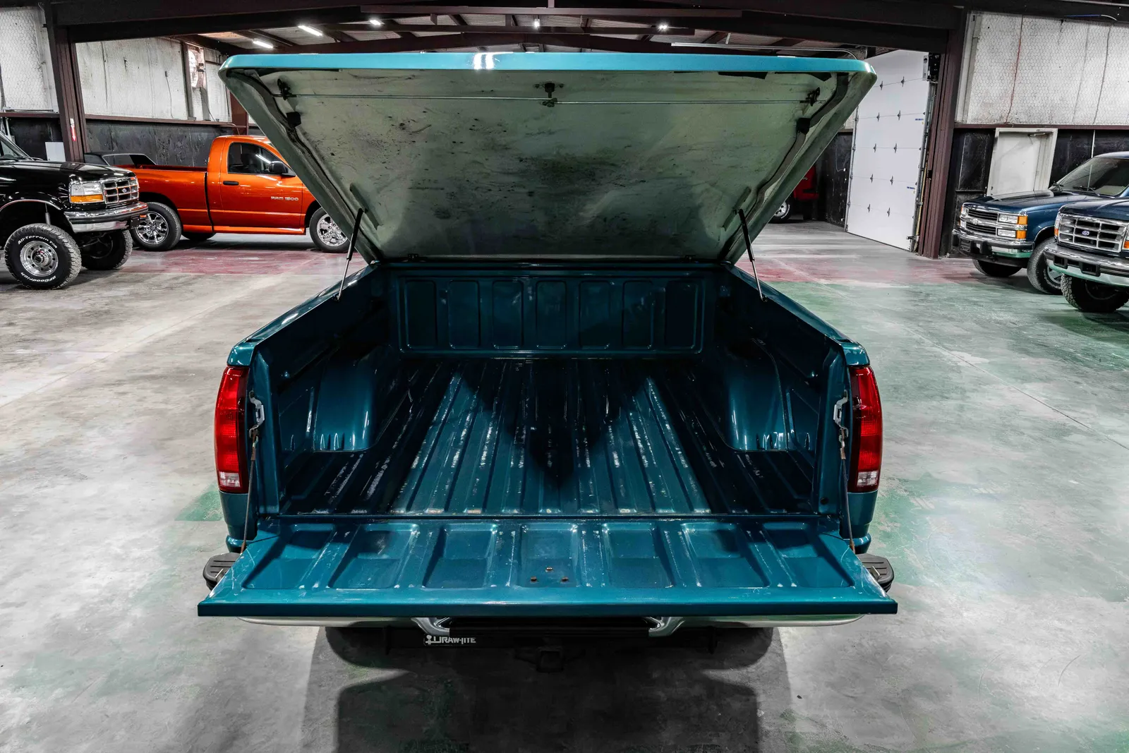 1993-Chevrolet-K1500-Bright Teal Metallic-189857-50.jpg